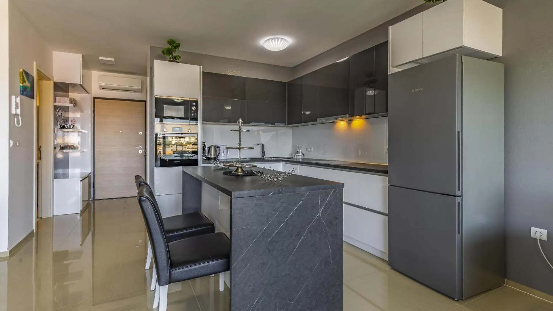 Apartment Leo Pjescana Uvala