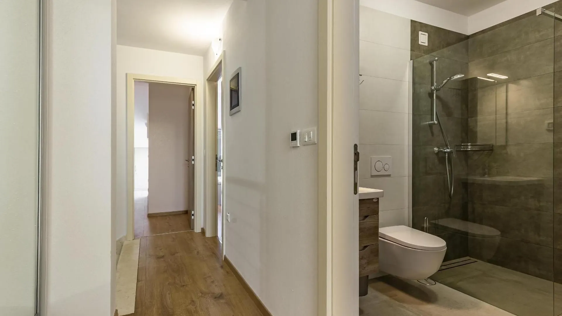 Apartment Leo Pjescana Uvala