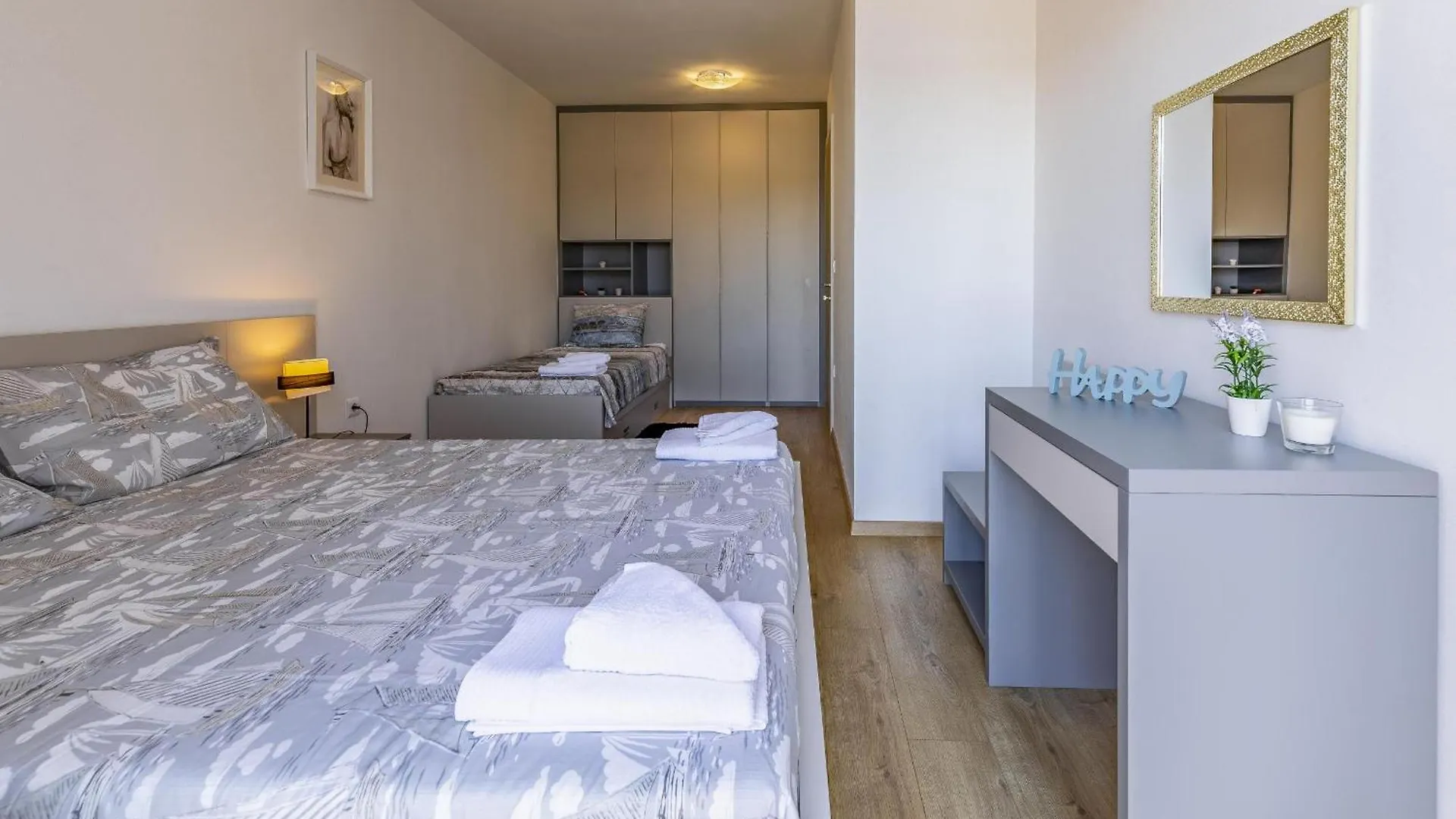 Apartment Leo Pjescana Uvala
