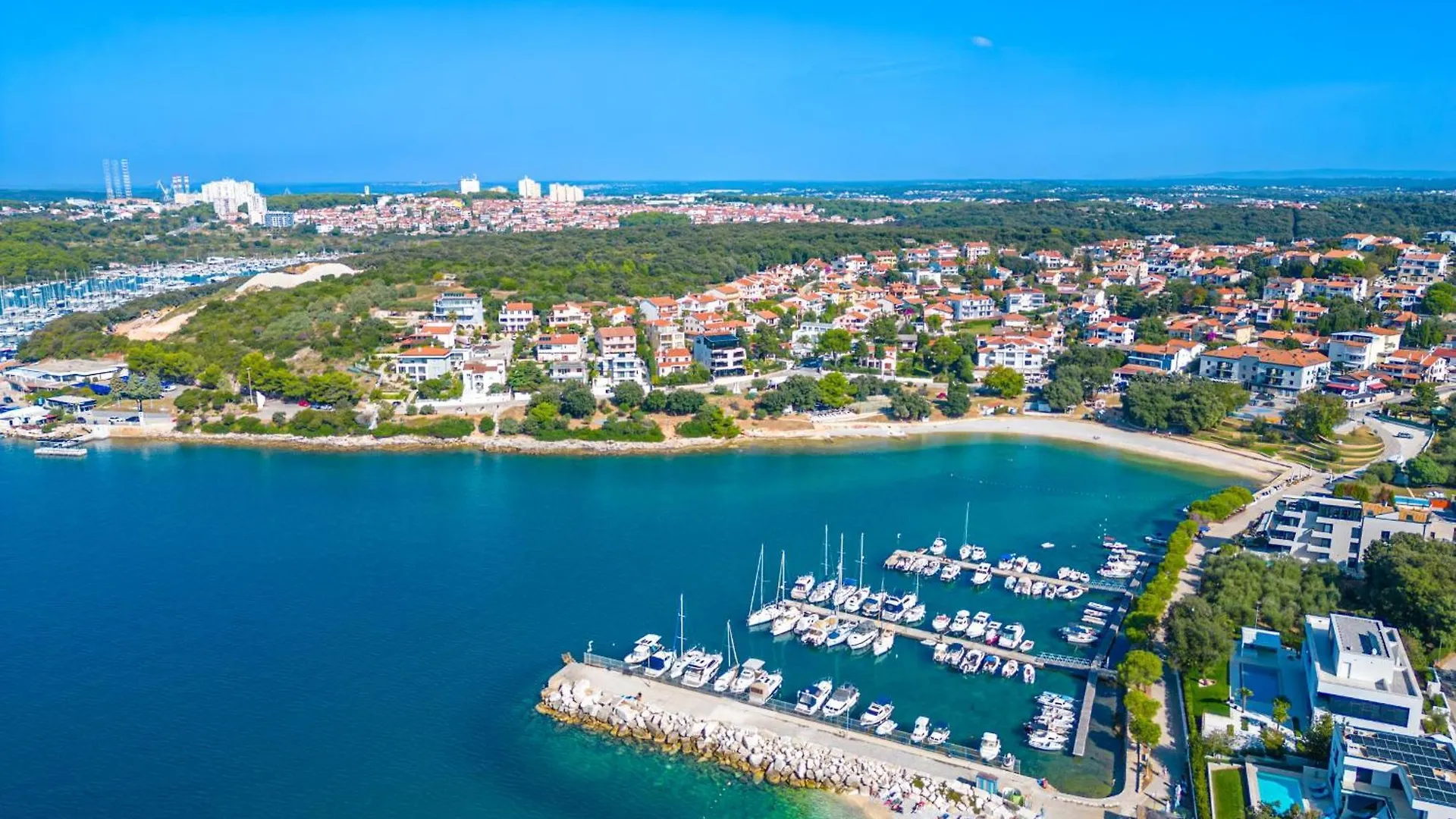 Apartment Leo Pjescana Uvala Croatia